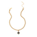 Simple geometric flower female tide hip-hop clavicle chain, ins net celebrity vibrato with the same niche design necklace